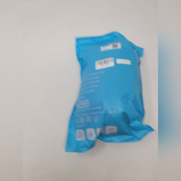 ISOPHO Beach Blanket,Picnic Blankets Waterproof Sandproof for 4-7 Adults - Picture 3 of 7